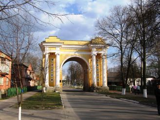 Тріумфальна арка, Новгород-Сіверський